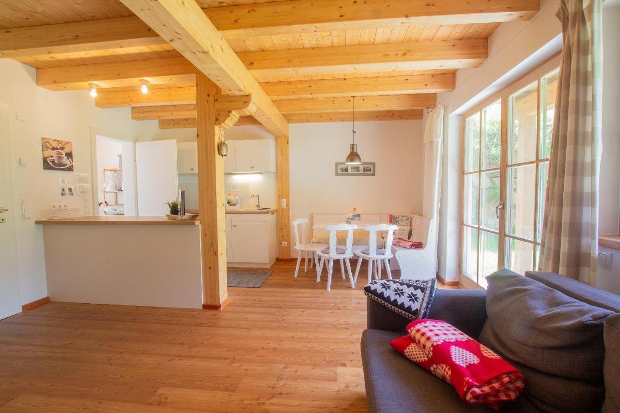 Tauerndorf Enzingerboden Ski In&Out - Steinbock Lodges Kültér fotó