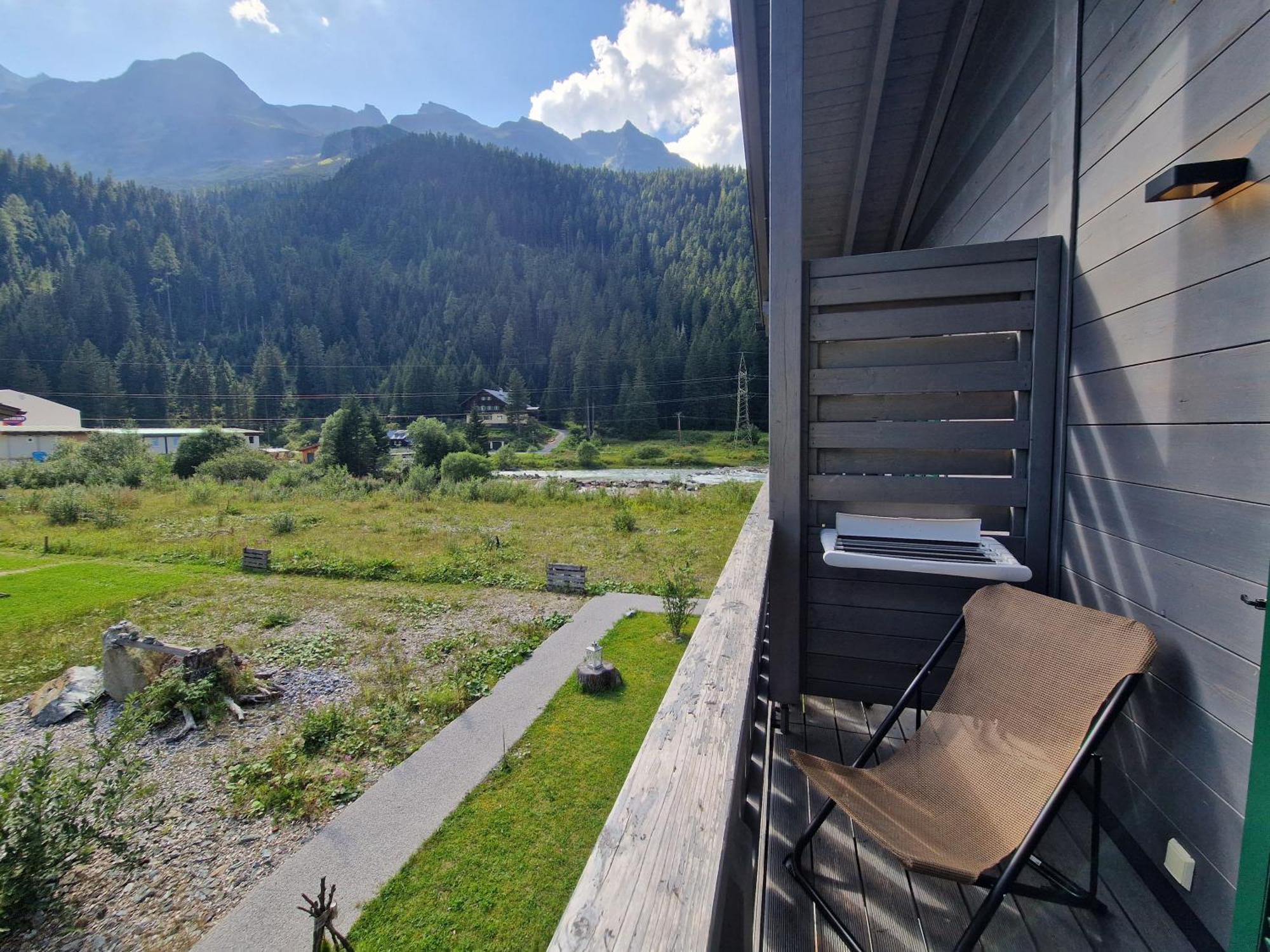 Tauerndorf Enzingerboden Ski In&Out - Steinbock Lodges Kültér fotó