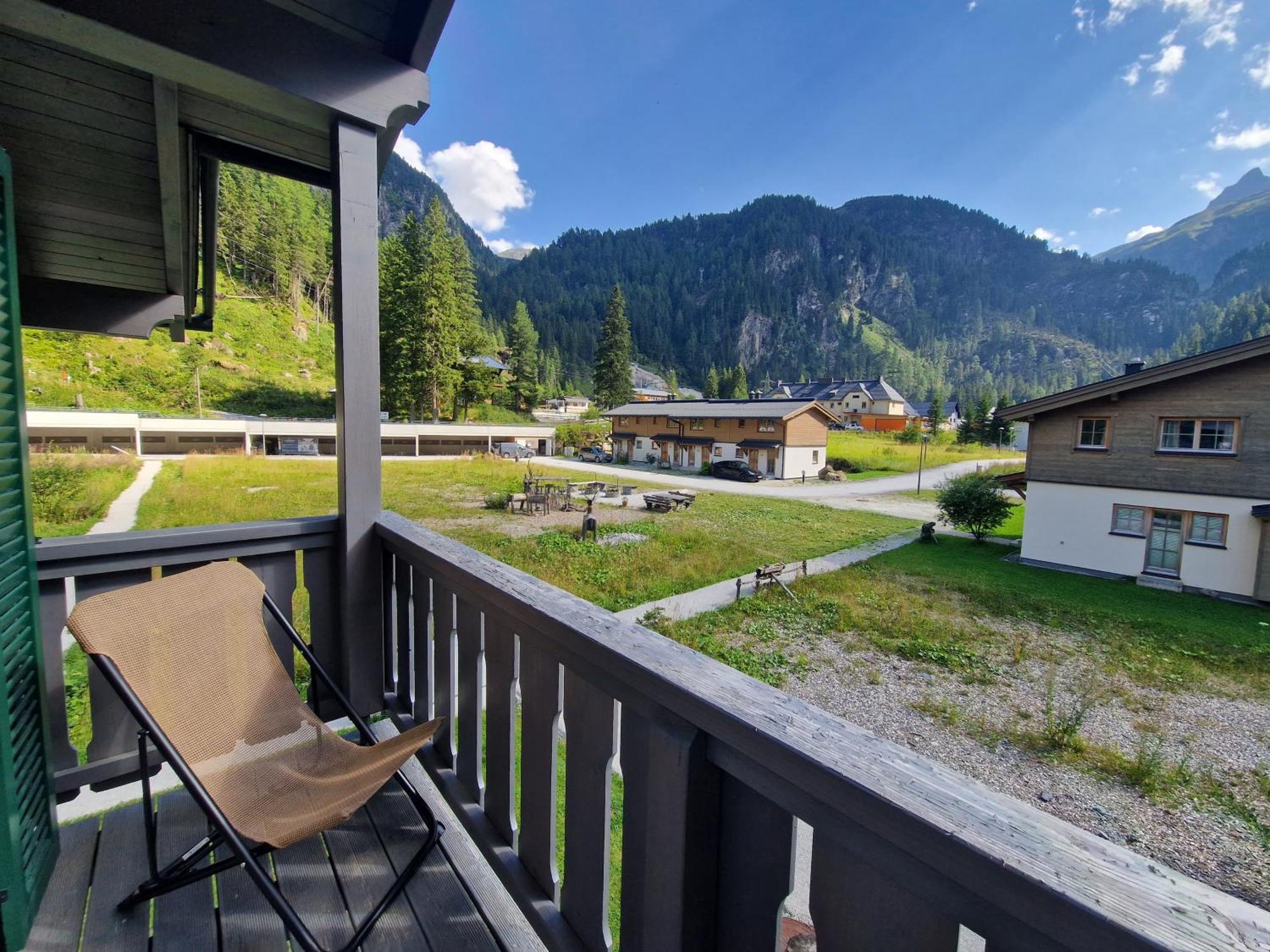 Tauerndorf Enzingerboden Ski In&Out - Steinbock Lodges Kültér fotó