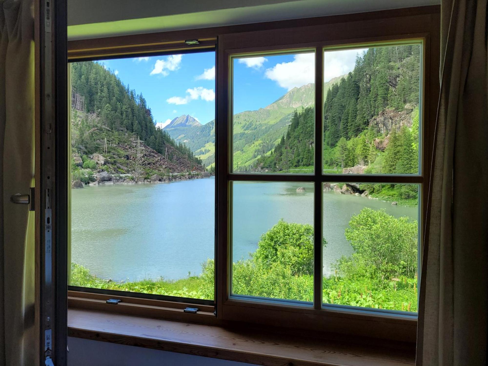 Tauerndorf Enzingerboden Ski In&Out - Steinbock Lodges Kültér fotó