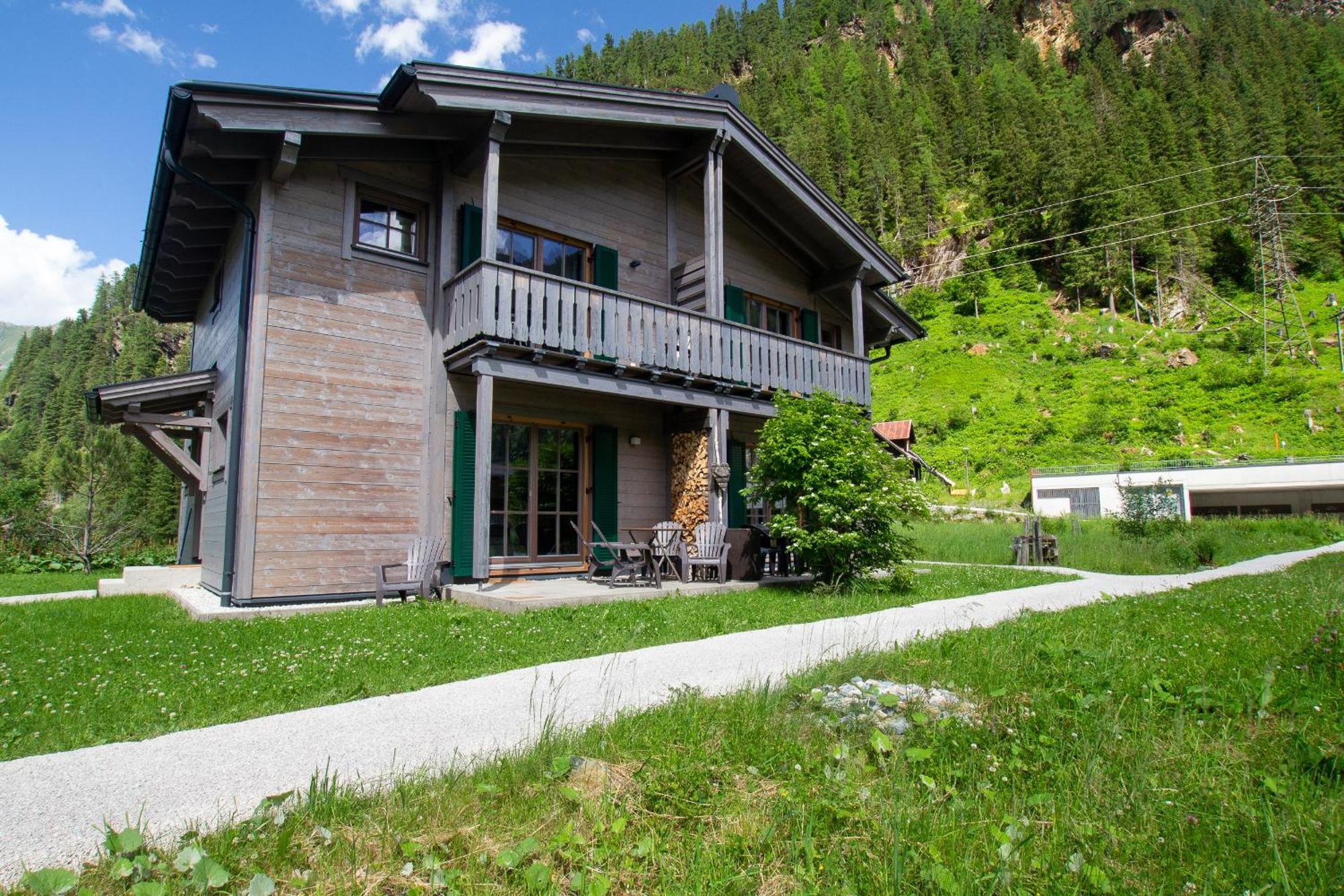 Tauerndorf Enzingerboden Ski In&Out - Steinbock Lodges Szoba fotó