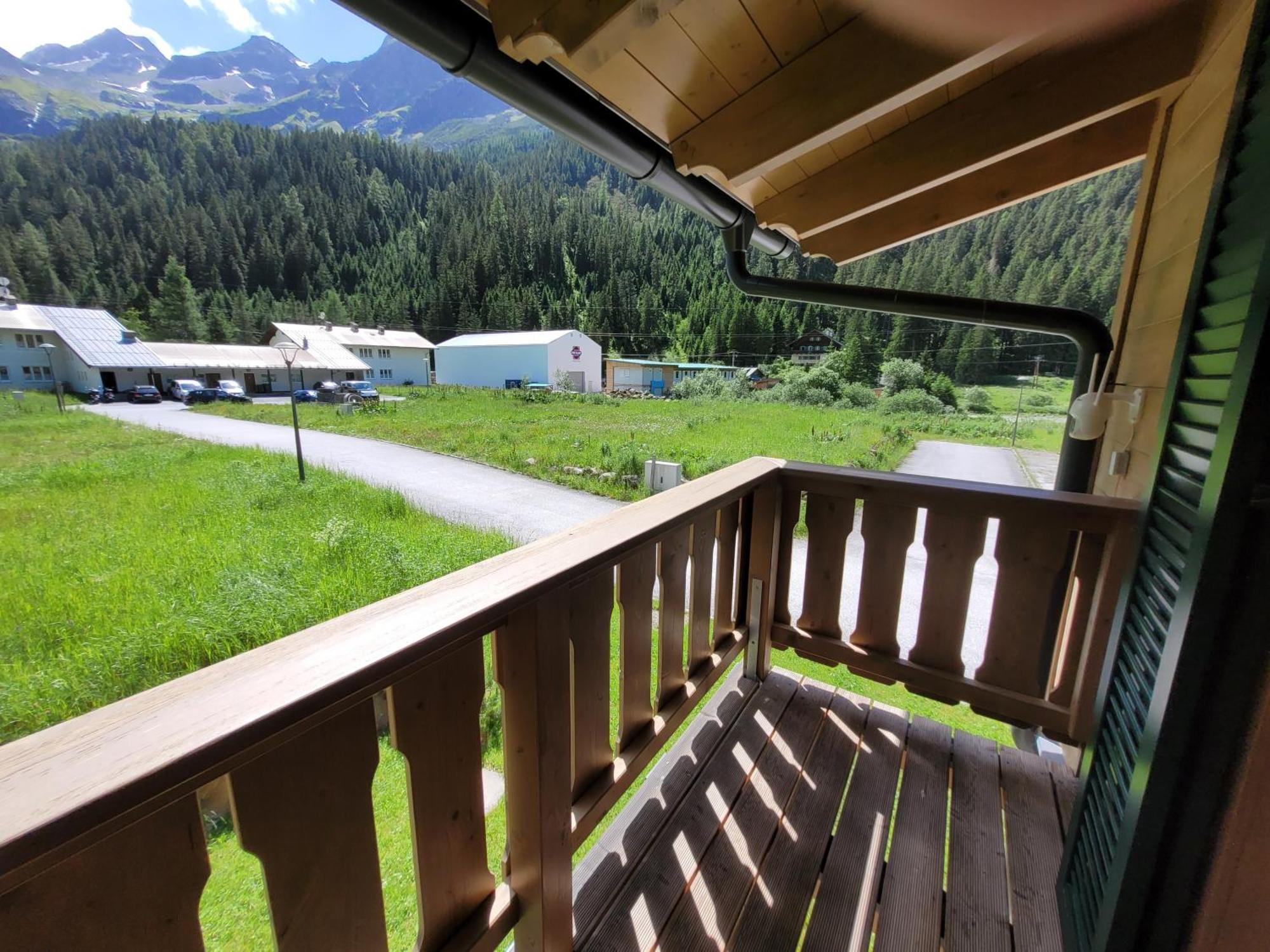 Tauerndorf Enzingerboden Ski In&Out - Steinbock Lodges Szoba fotó