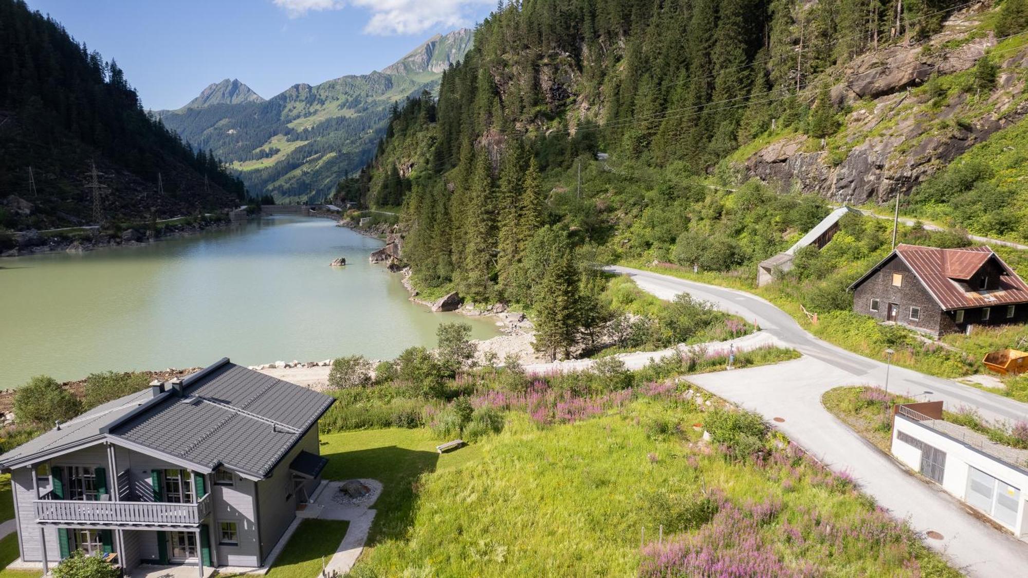 Tauerndorf Enzingerboden Ski In&Out - Steinbock Lodges Kültér fotó