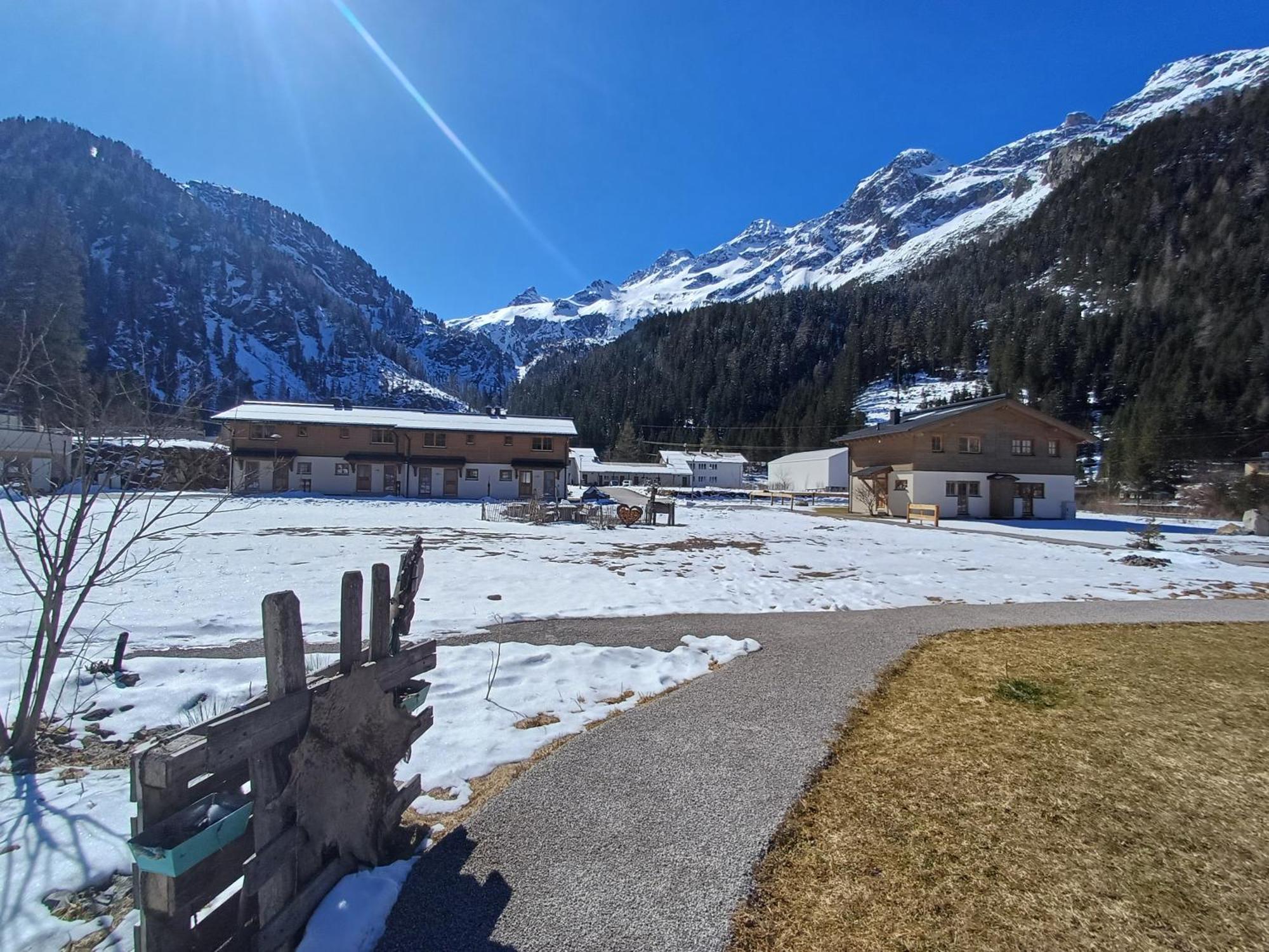 Tauerndorf Enzingerboden Ski In&Out - Steinbock Lodges Kültér fotó