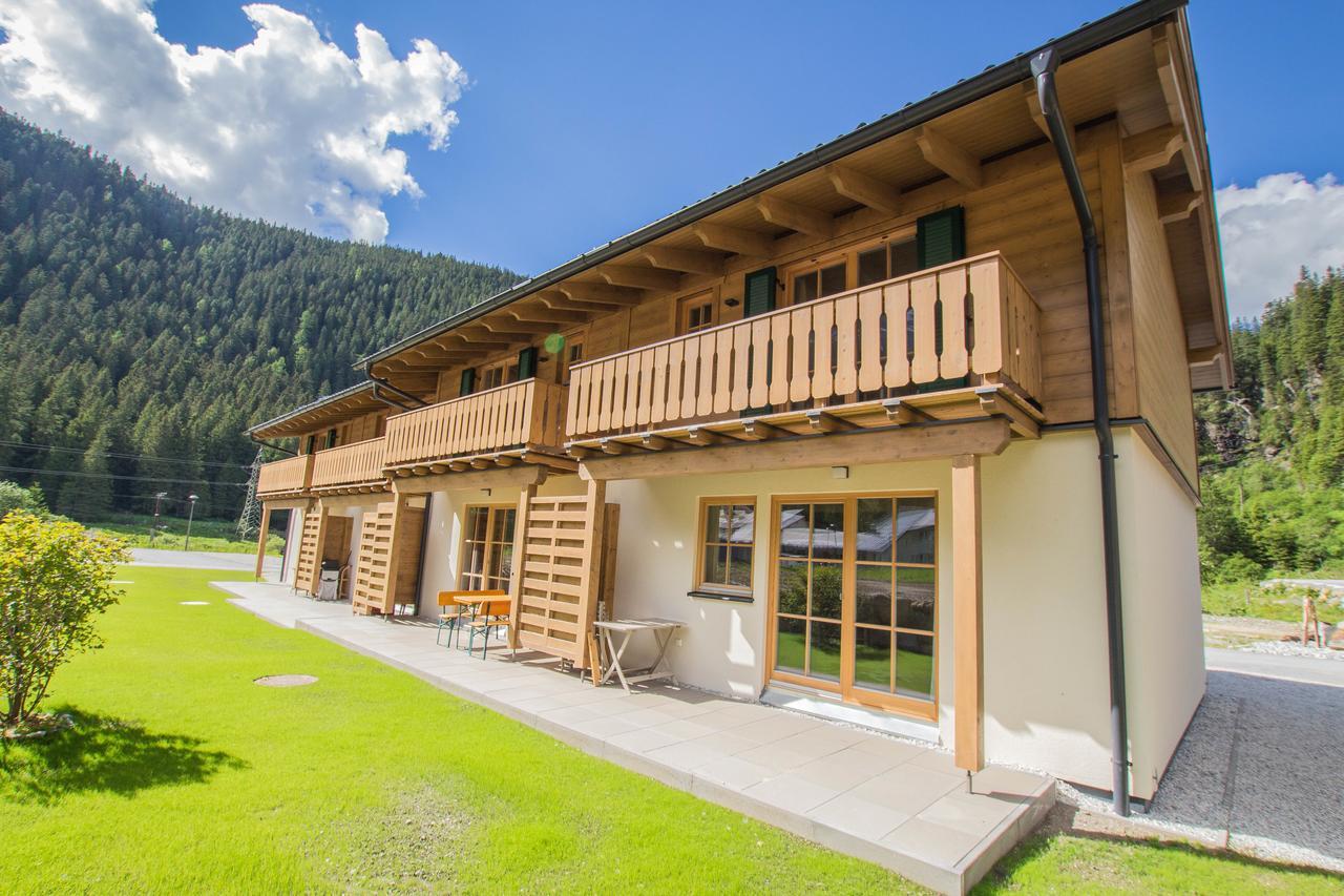 Tauerndorf Enzingerboden Ski In&Out - Steinbock Lodges Kültér fotó